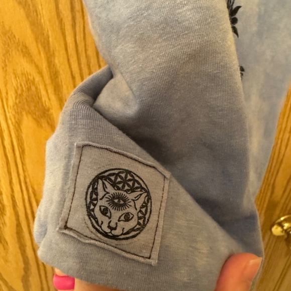 Mad cat Creations crossover crop top - Picture 2 of 4